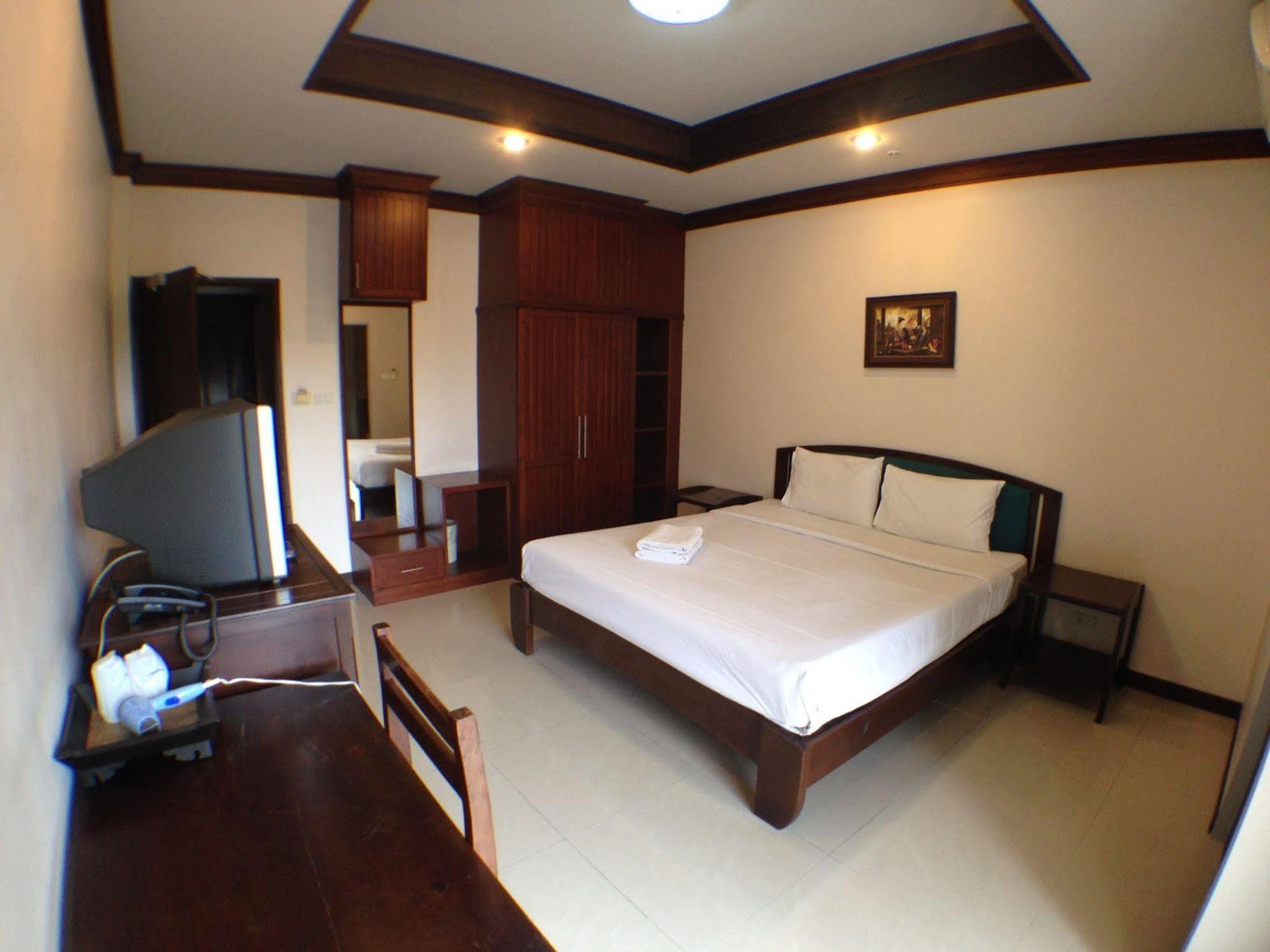 Narawan Hotel, Hua Hin Exterior photo